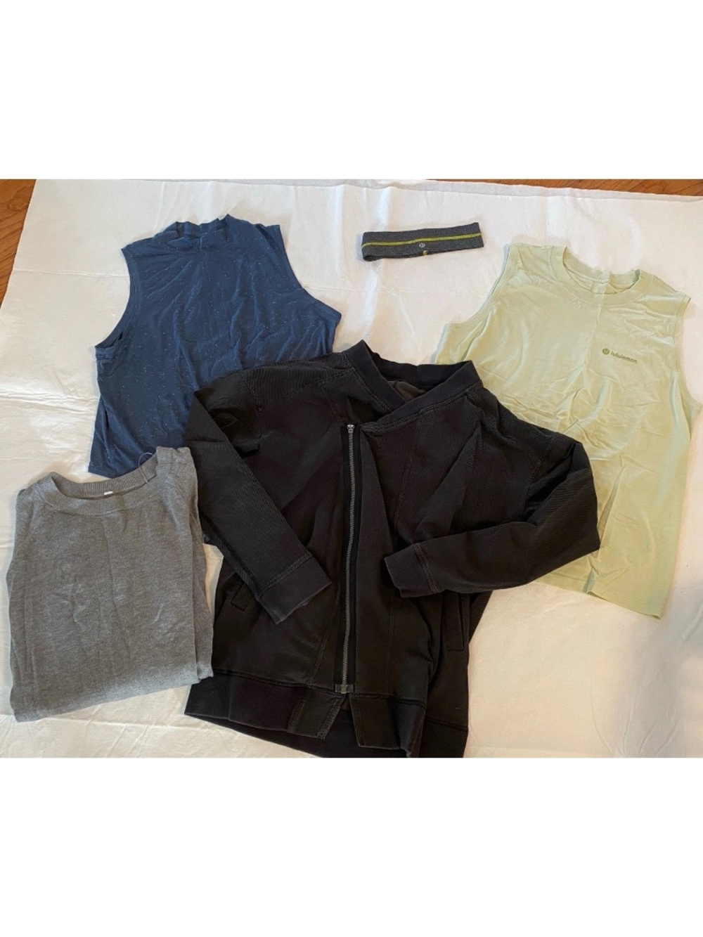 Lululemon bundle of 5 mula wrap jacket, tanks, sweater, headband size 6